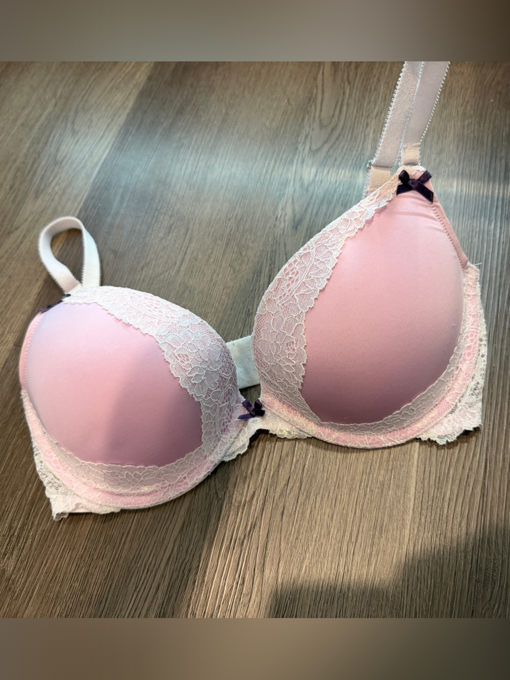 Victoria's Secret Pink Lace Push-Up Bra